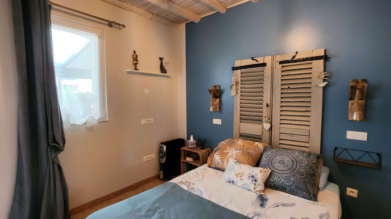 Photo of Bedroom in Suze-la-Rousse