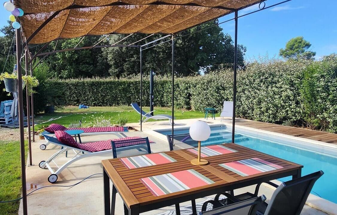 Photo of Outdoor in Suze-la-Rousse