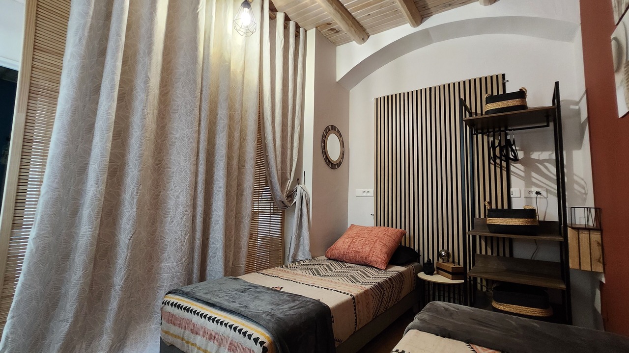 Photo of Bedroom in Suze-la-Rousse