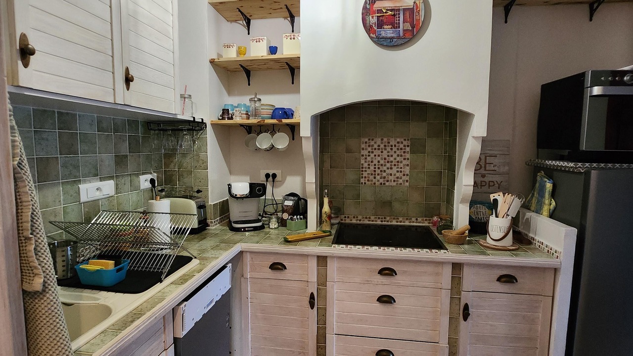 Photo of Kitchen in Suze-la-Rousse
