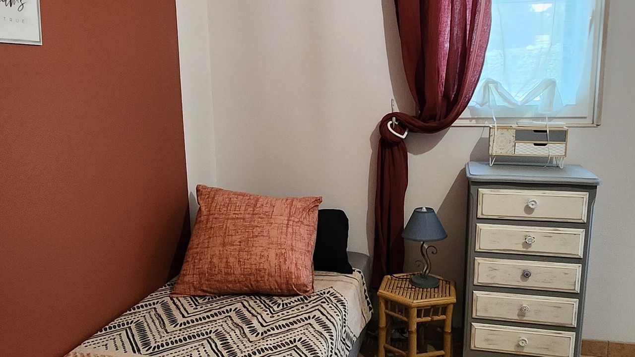 Photo of Bedroom in Suze-la-Rousse