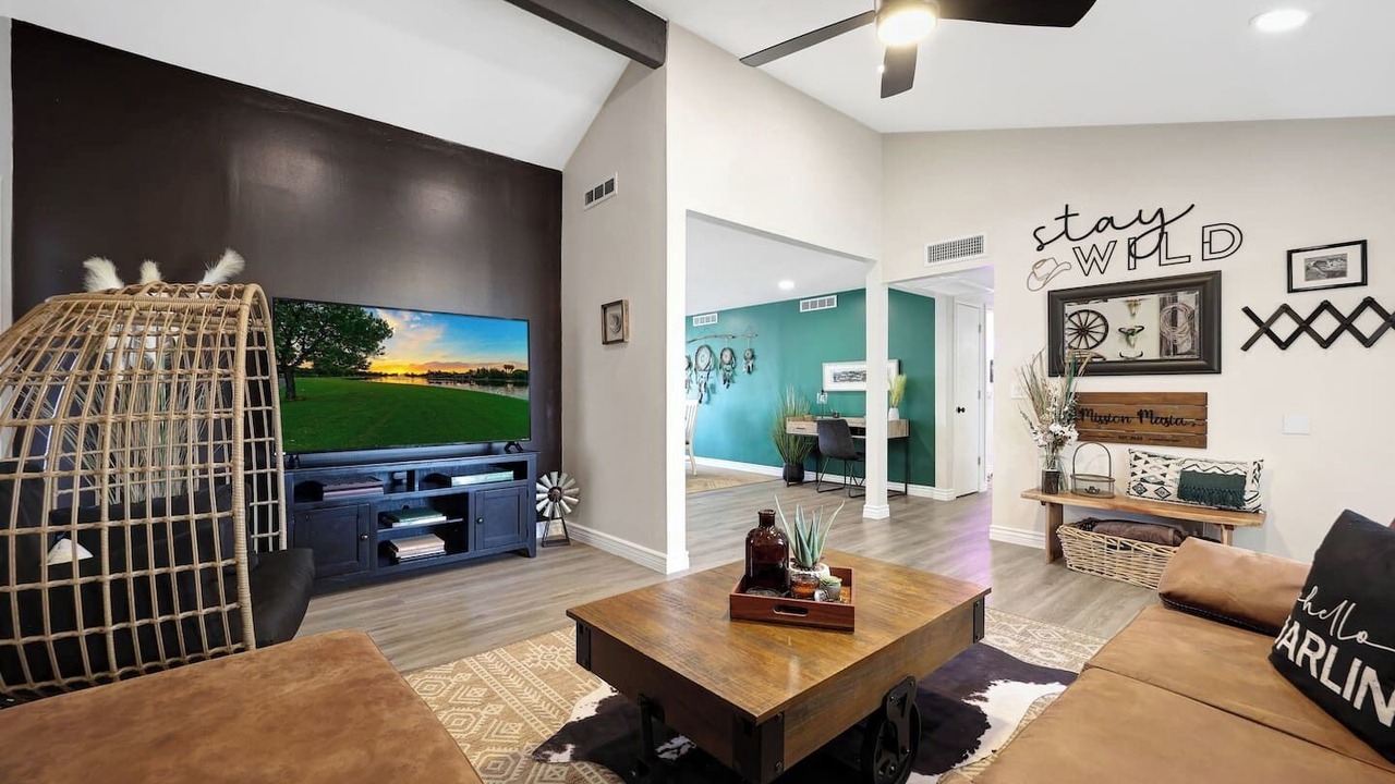 Photo of Livingroom in Glendale