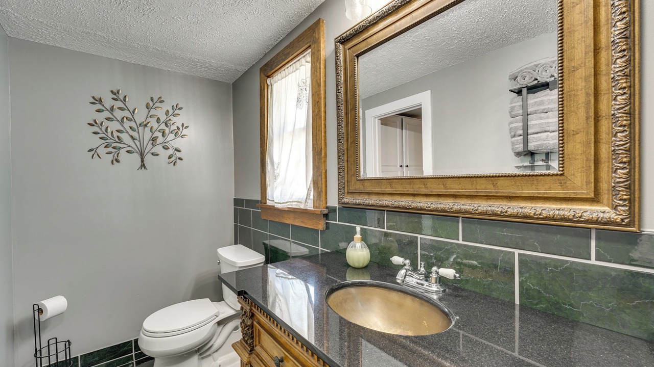 Photo of Bathroom in Town of Webb
