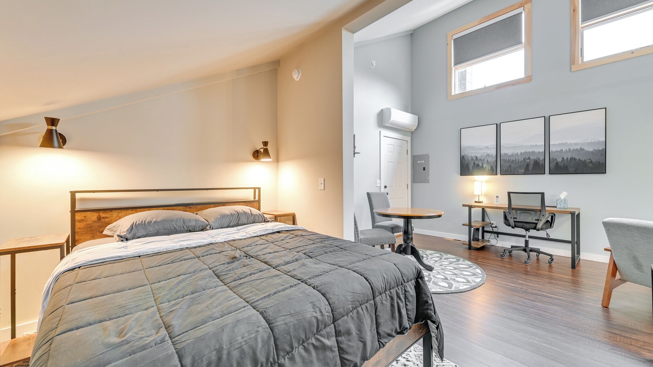 Photo of Bedroom in Town of Webb