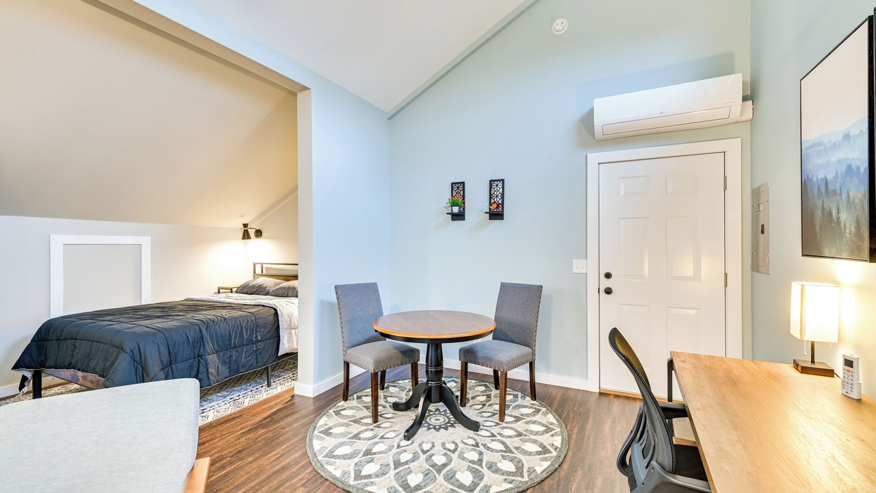 Photo of Bedroom in Town of Webb