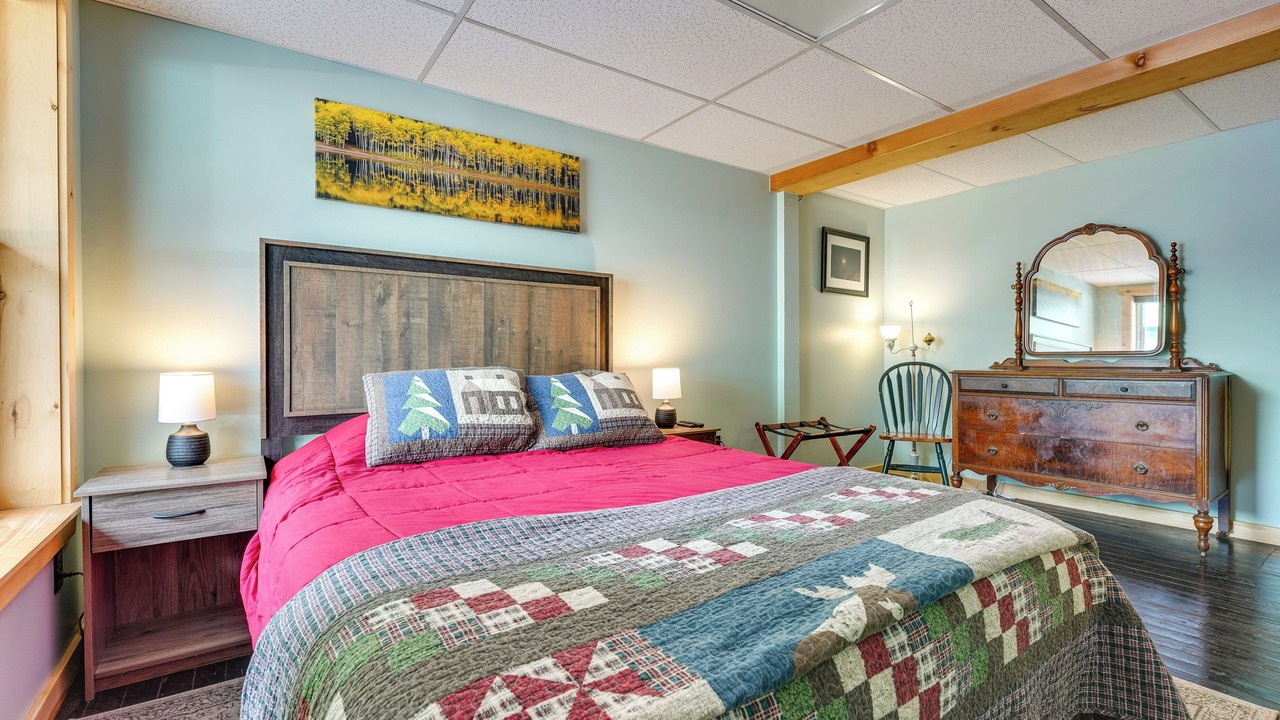 Photo of Bedroom in Town of Webb