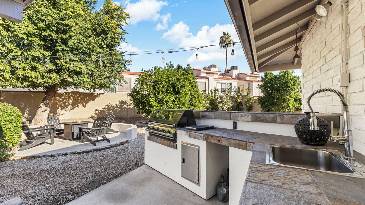 Photo of Outdoor in Park Lane