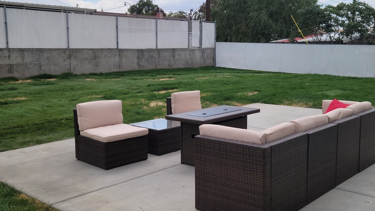 Photo of Patio Balcony in Pilot Rock