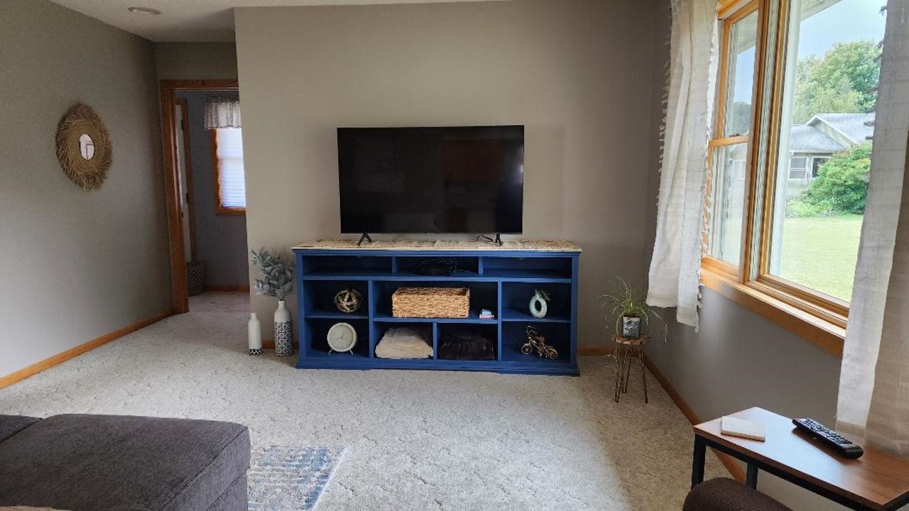 Photo of Livingroom in Decorah
