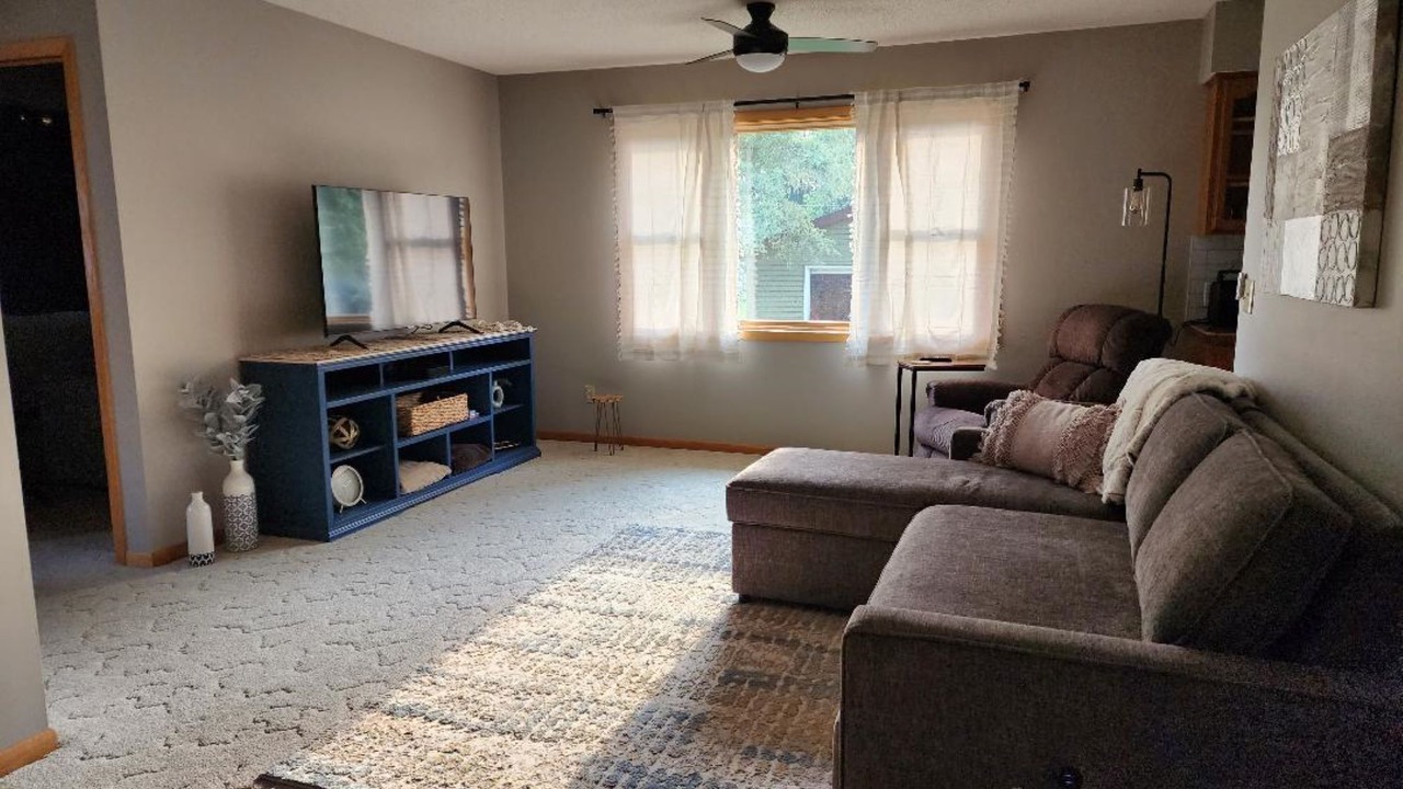 Photo of Livingroom in Decorah