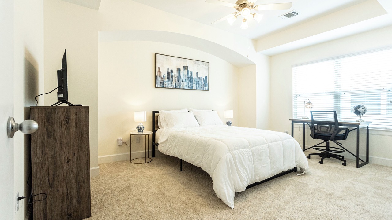 Photo of Bedroom in South Main