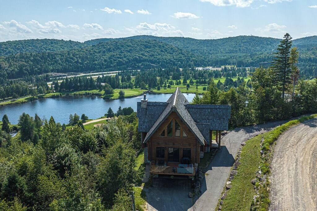 Photo of Outdoor in Saint-Faustin-Lac-Carre