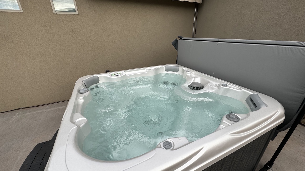 Photo of Outdoor in Page
