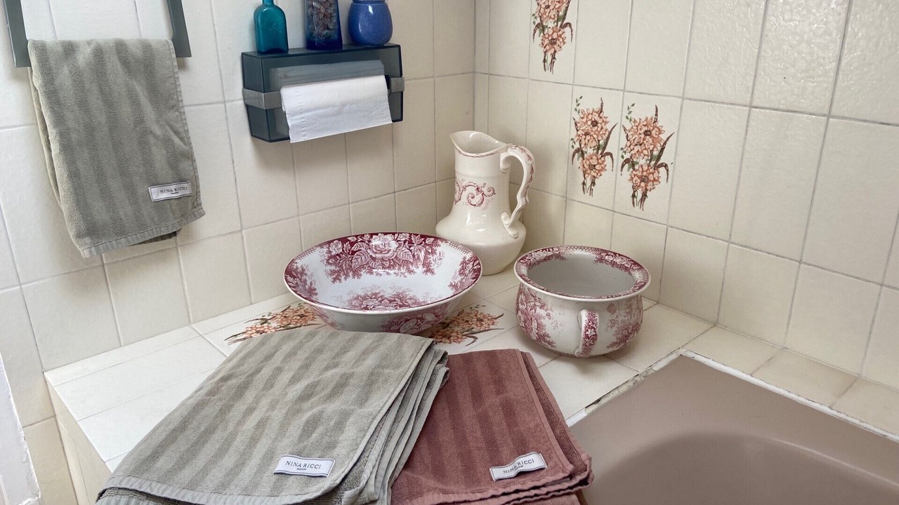 Photo of Bathroom in Fleurines