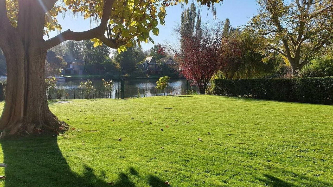 Photo of Outdoor in Mezy-sur-Seine