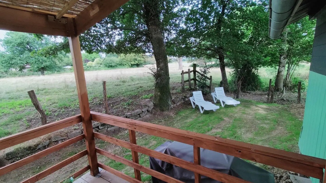Photo of Outdoor in Attignat