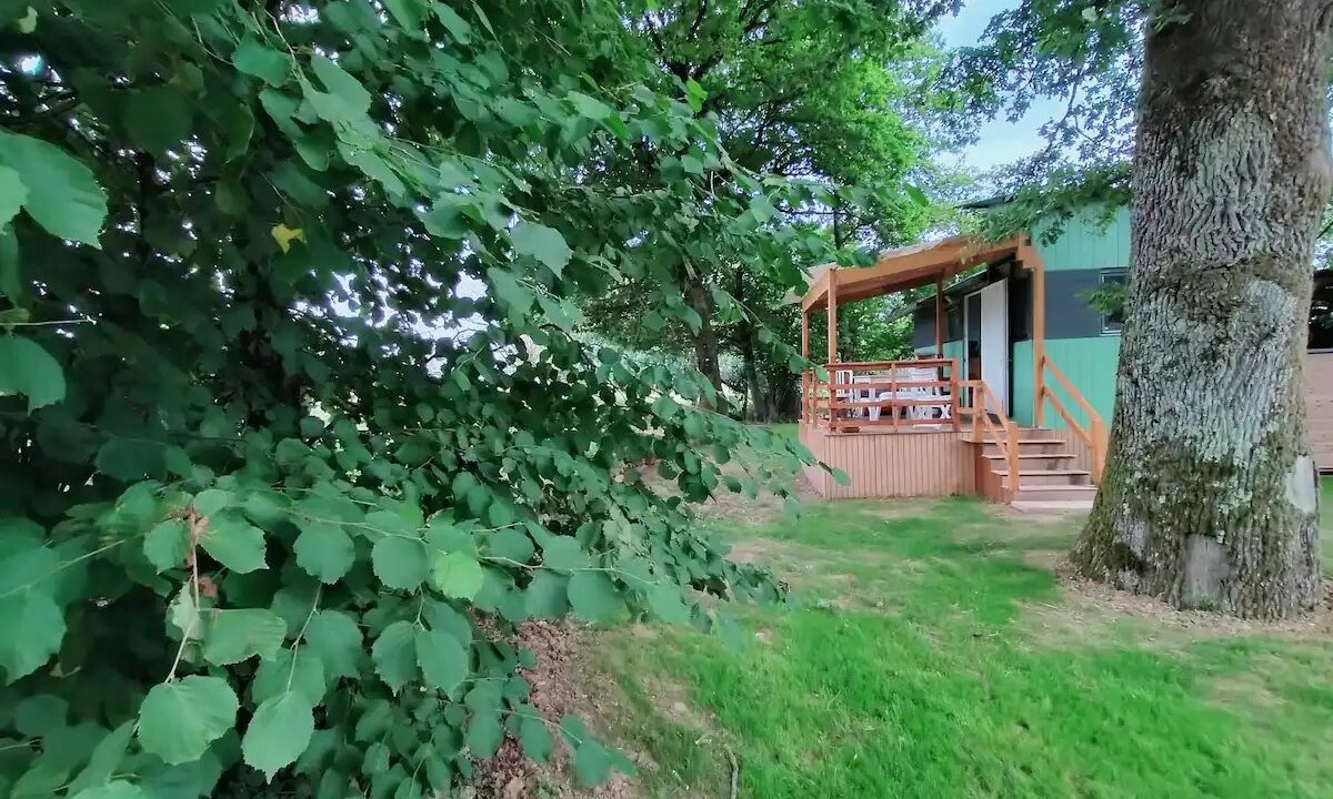 Photo of Outdoor in Attignat