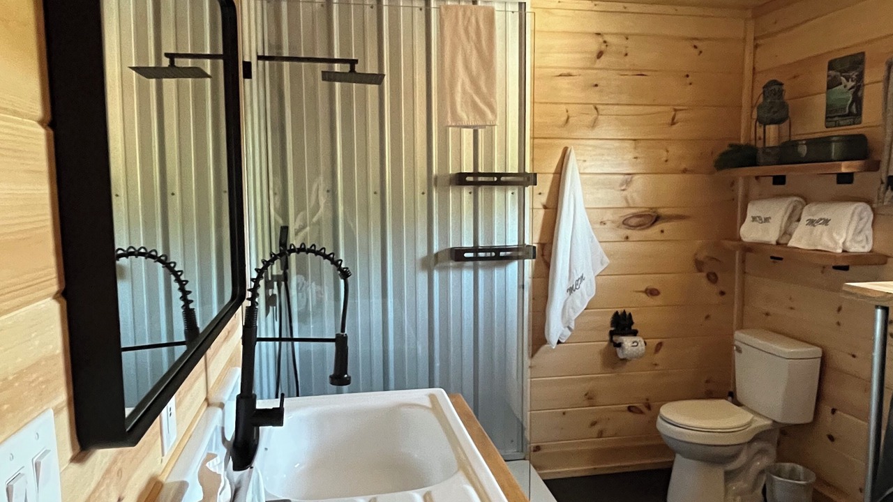 Photo of Bathroom in Sevierville
