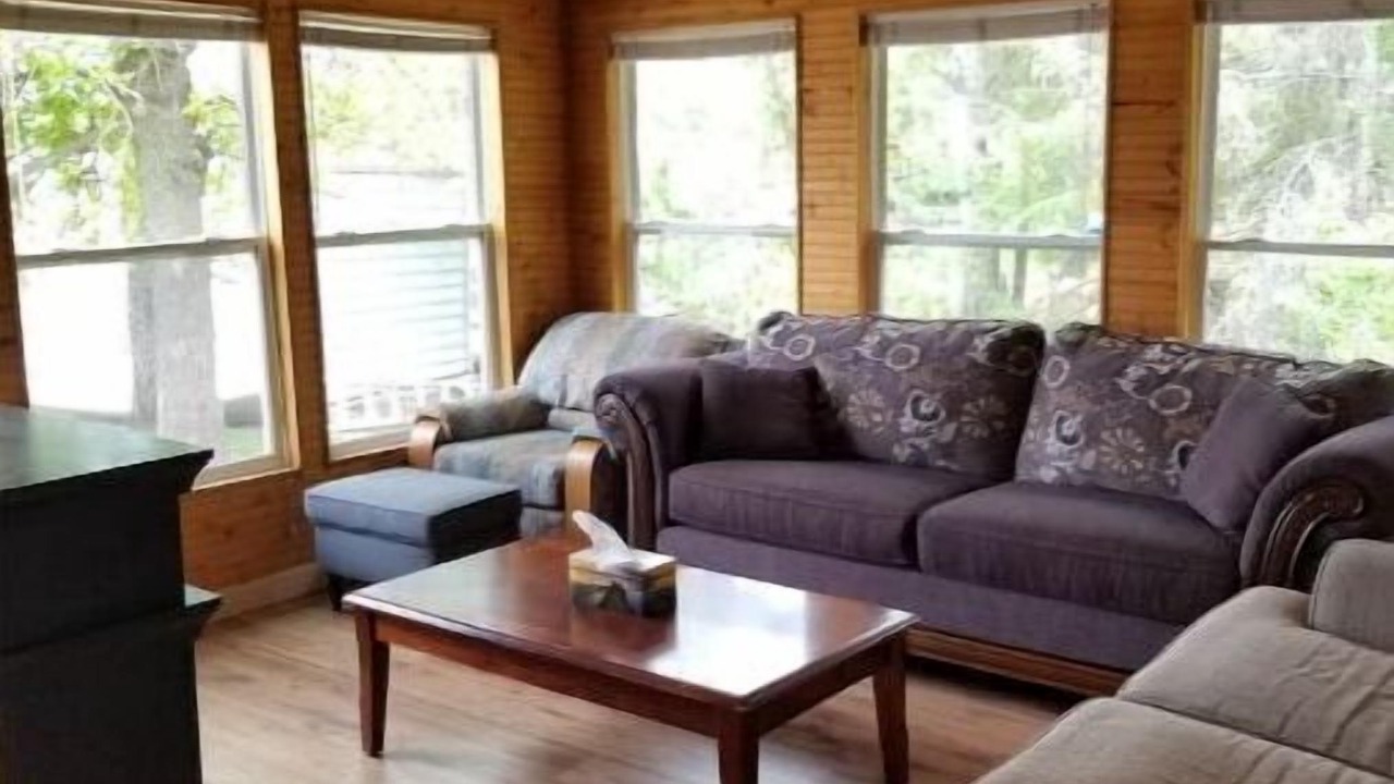 Photo of Livingroom in Whiteshell