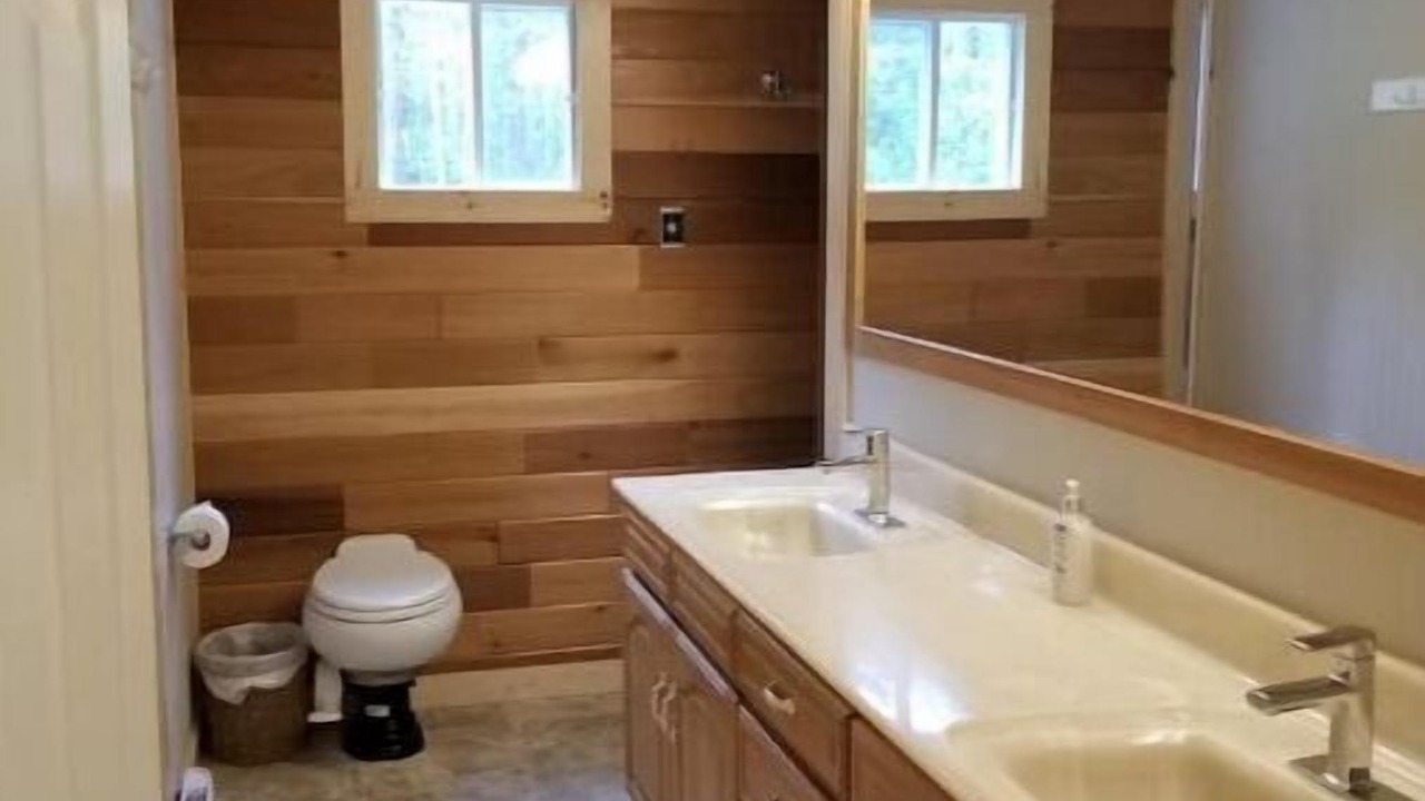 Photo of Bathroom in Whiteshell