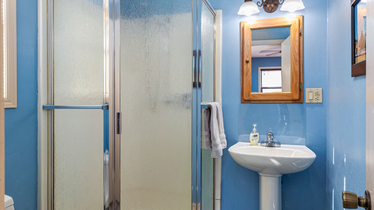 Photo of Bathroom in Grove