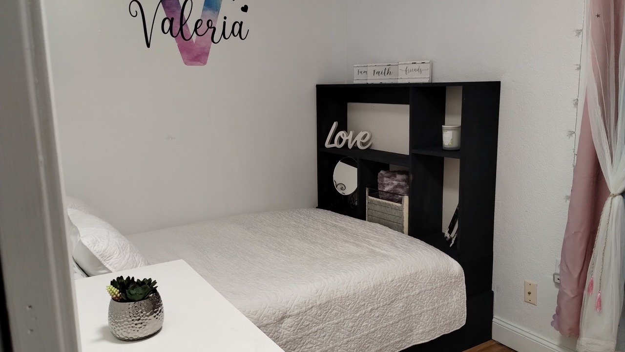 Photo of Bedroom in Des Moines
