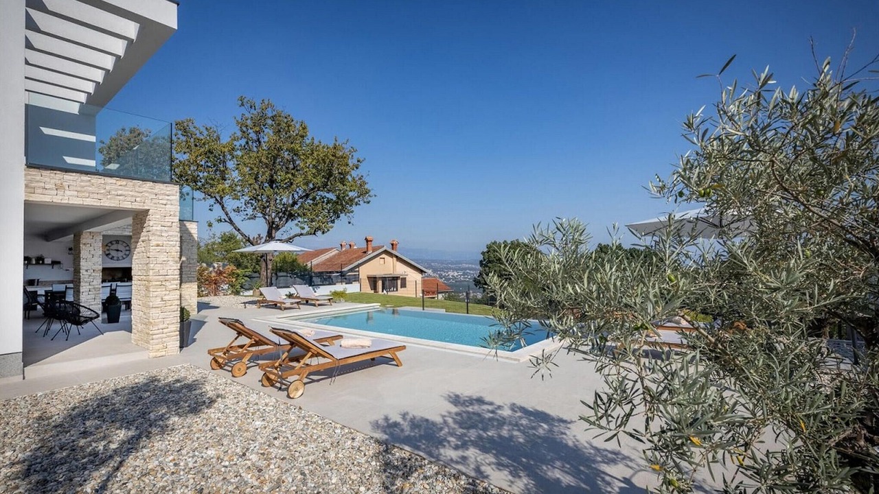 Photo of Outdoor in Bregi