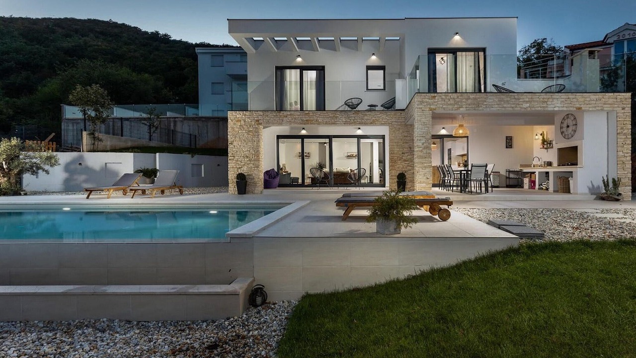 Photo of Outdoor in Bregi
