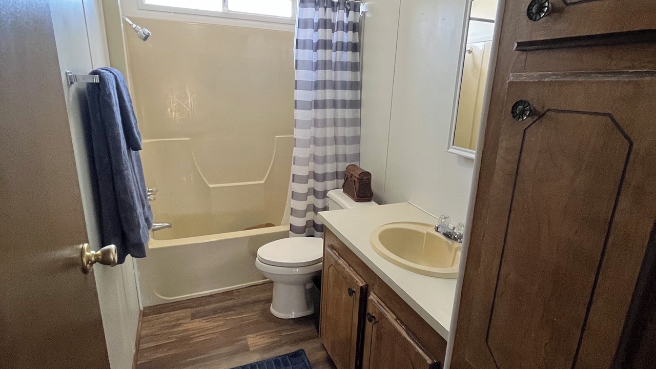 Photo of Bathroom in Escalante