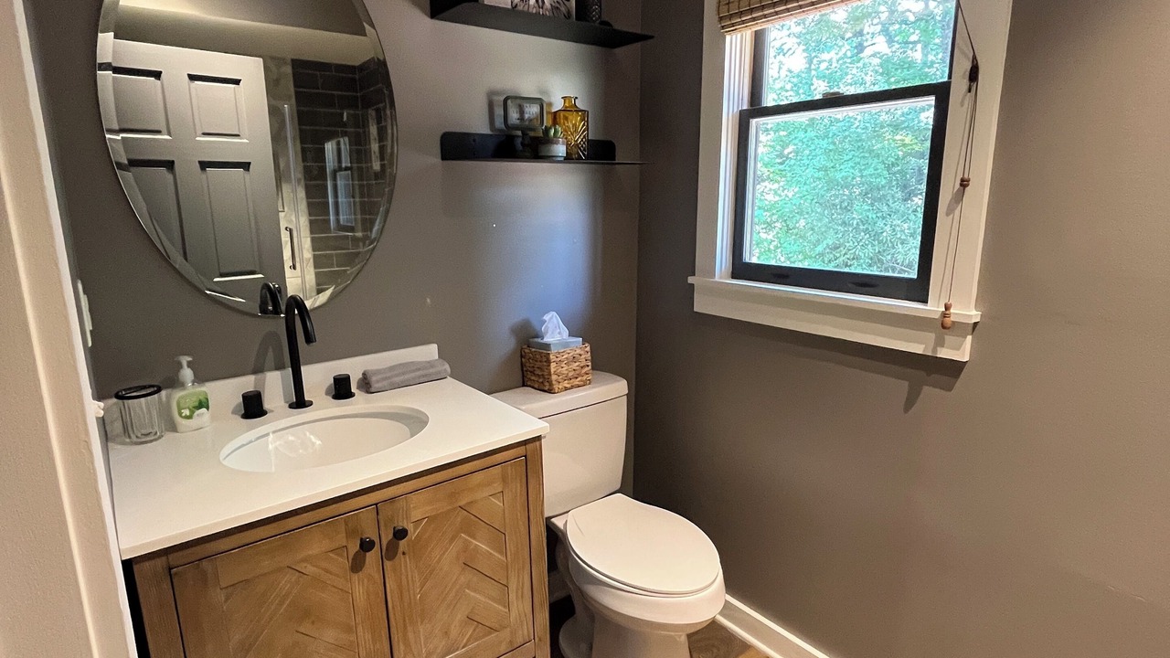 Photo of Bathroom in Cullowhee