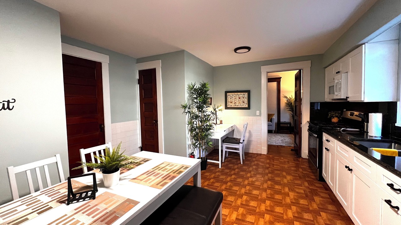 Photo of Others in Dwight