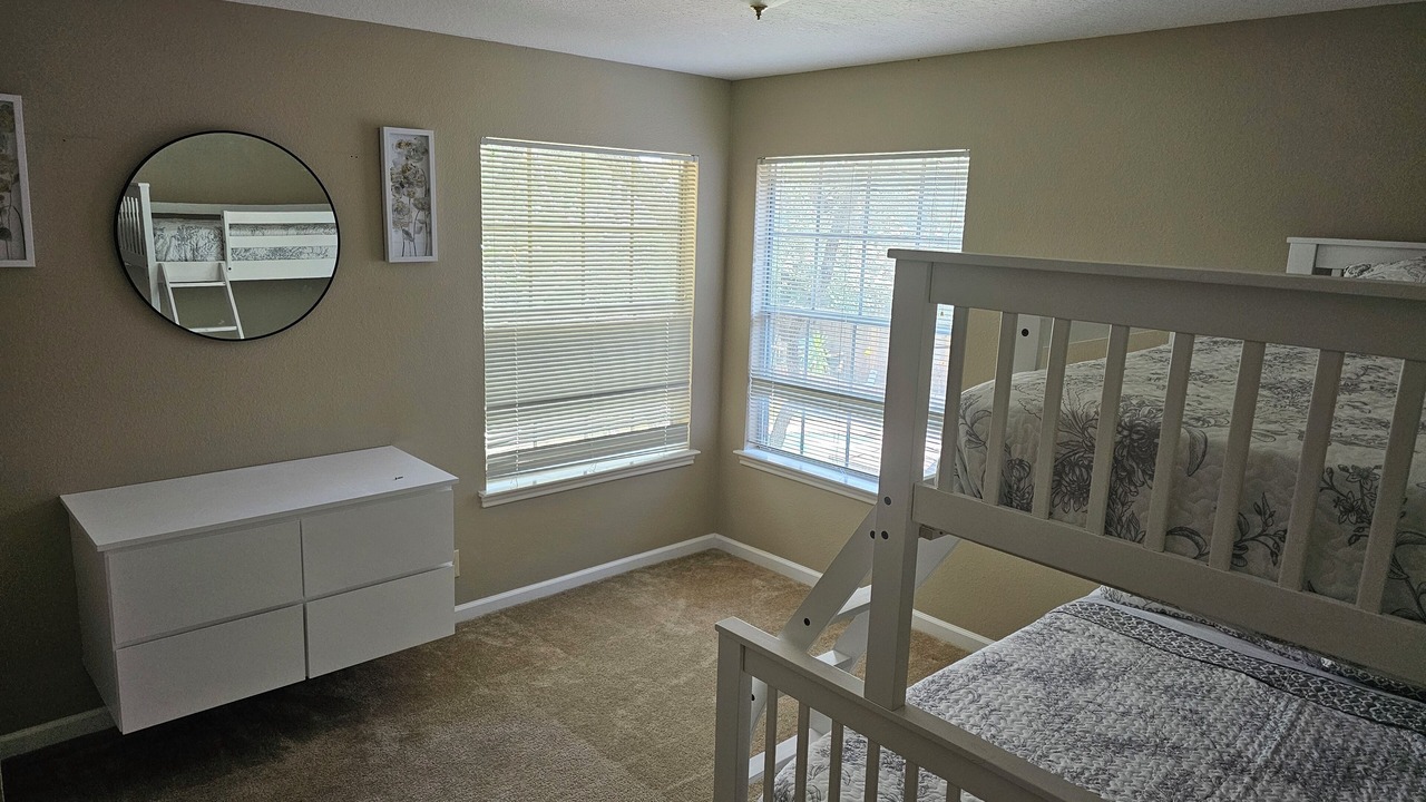 Photo of Bedroom in North Central Thousand Oaks
