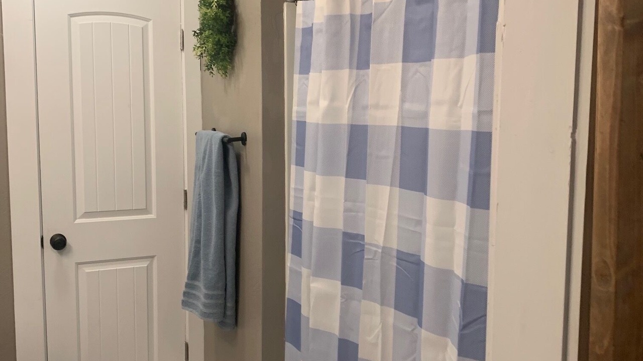 Photo of Bathroom in Canyon