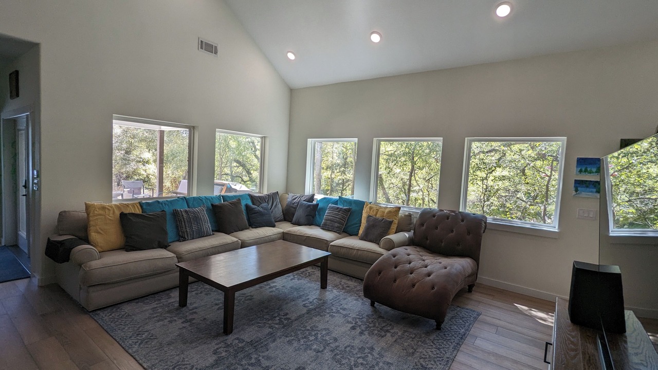 Photo of Livingroom in Woodway