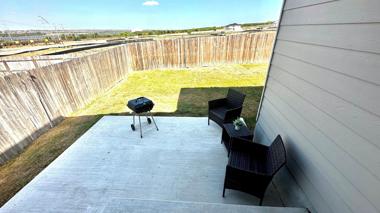 Photo of Patio Balcony in Converse