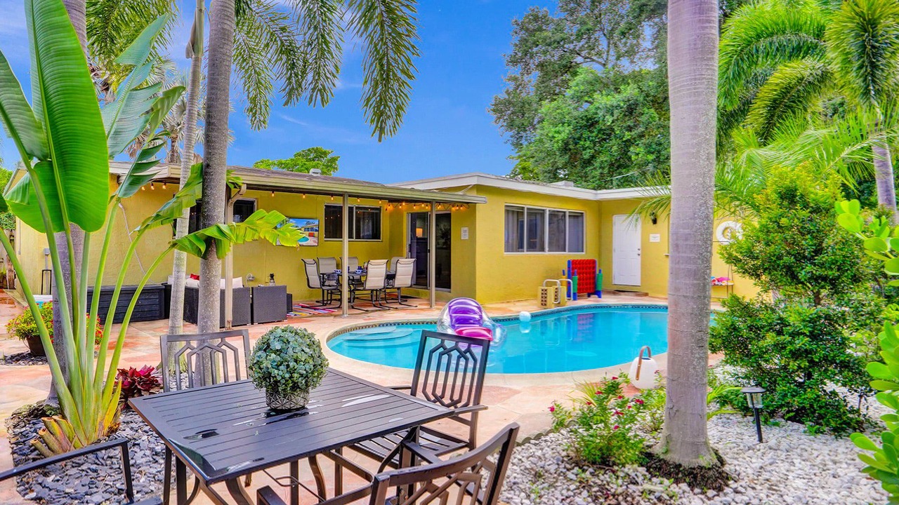 Photo of Outdoor in Riverland Village