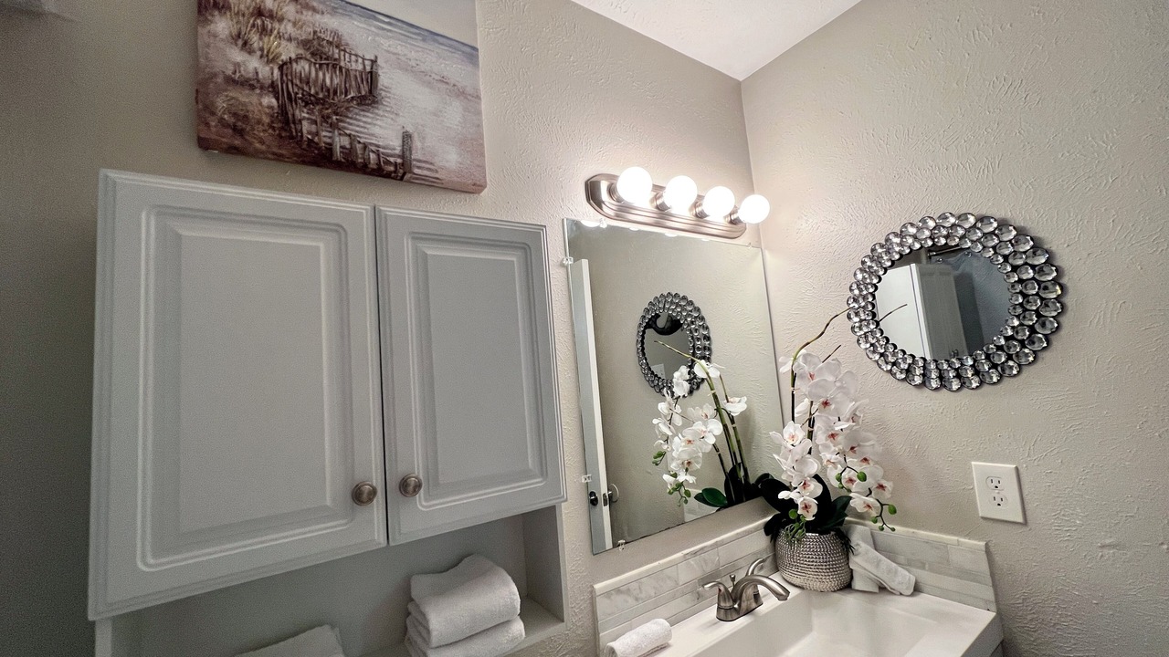 Photo of Bathroom in The Colony