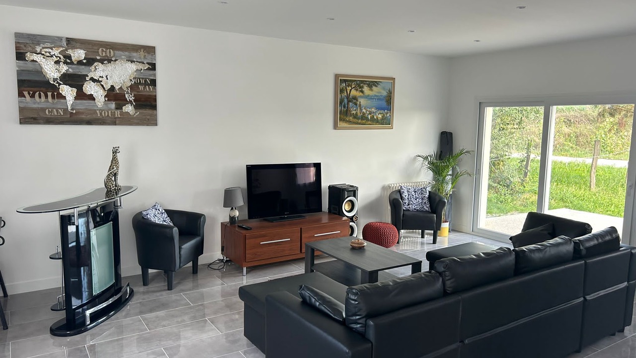 Photo of Livingroom in Trilbardou