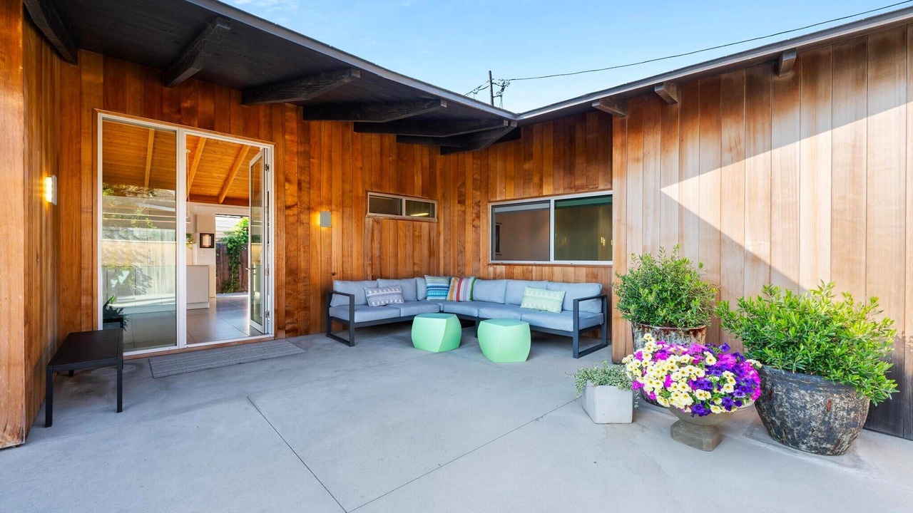 Photo of Outdoor in North Pacific Beach