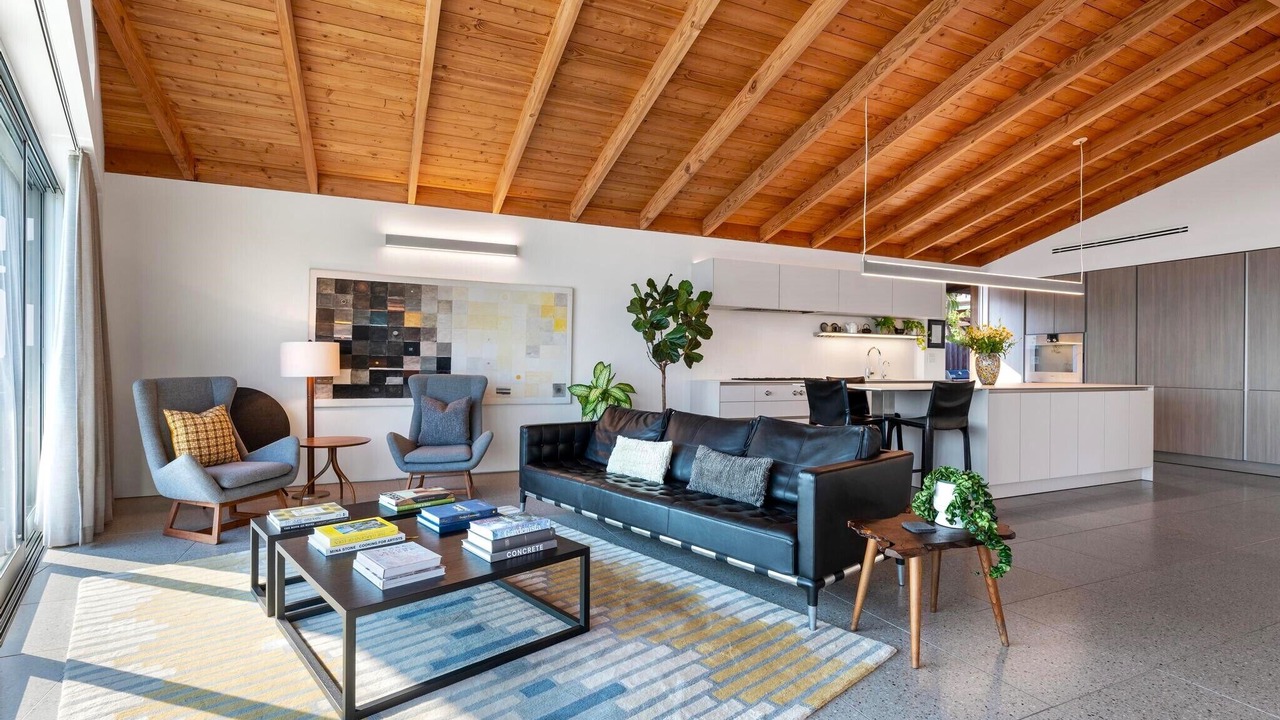 Photo of Bedroom in North Pacific Beach