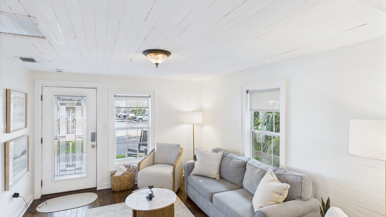 Photo of Livingroom in Port St. Joe