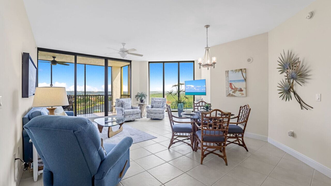 Photo of Livingroom in Cape Harbour