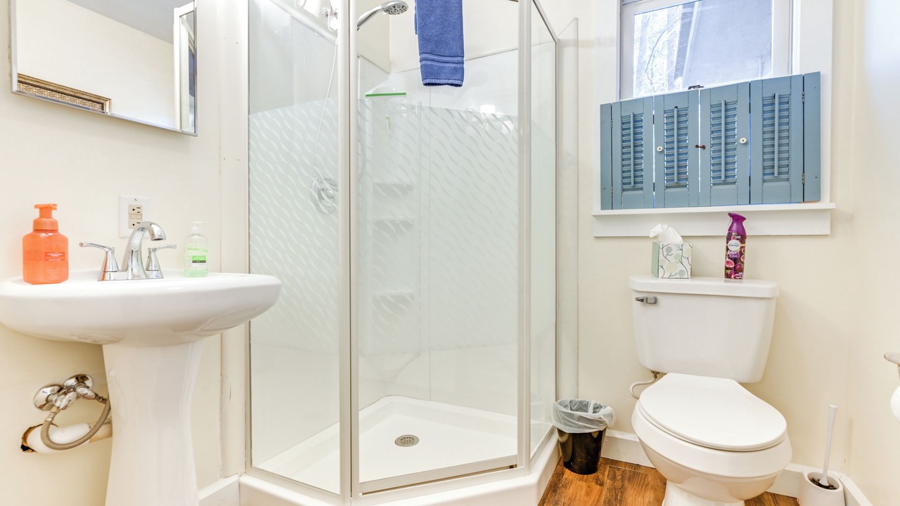 Photo of Bathroom in Pine Mountain Valley