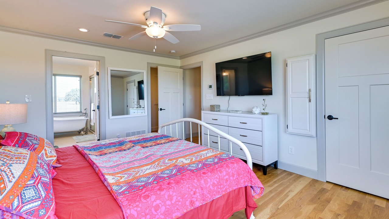 Photo of Bedroom in Weston