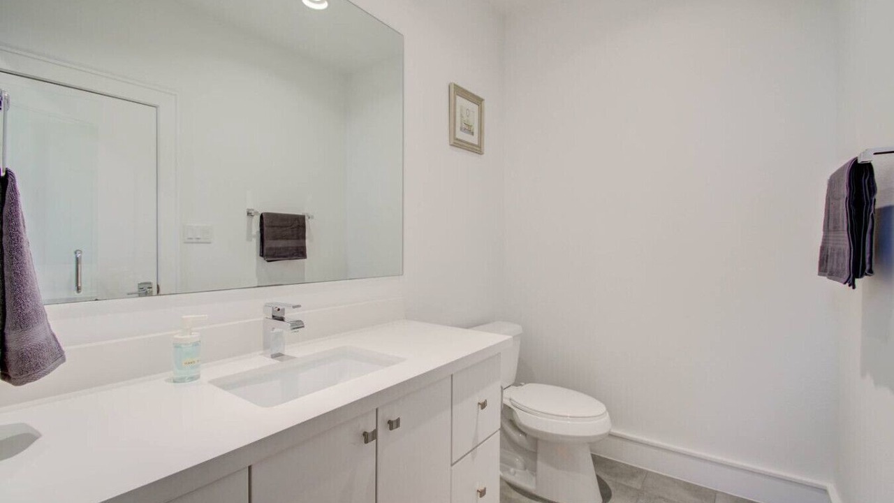 Photo of Bathroom in Hyde Park