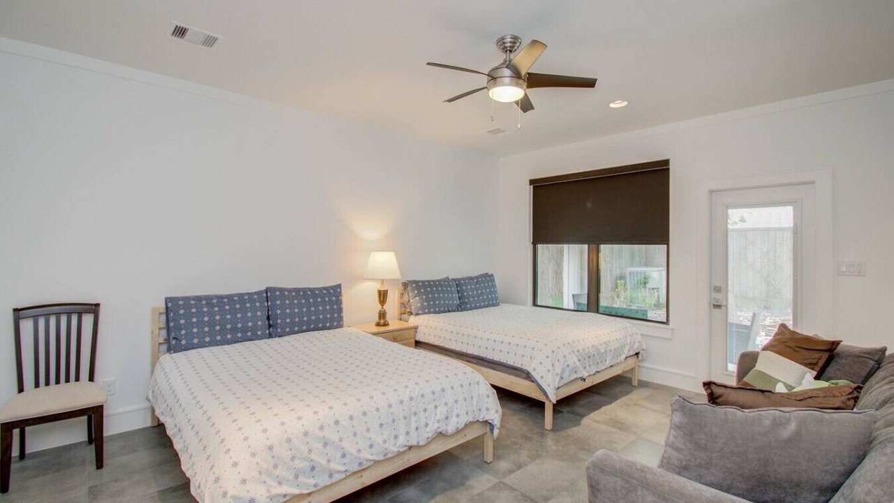 Photo of Bedroom in Hyde Park