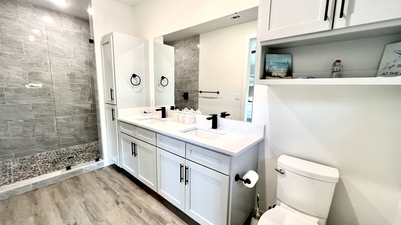 Photo of Bathroom in Graford