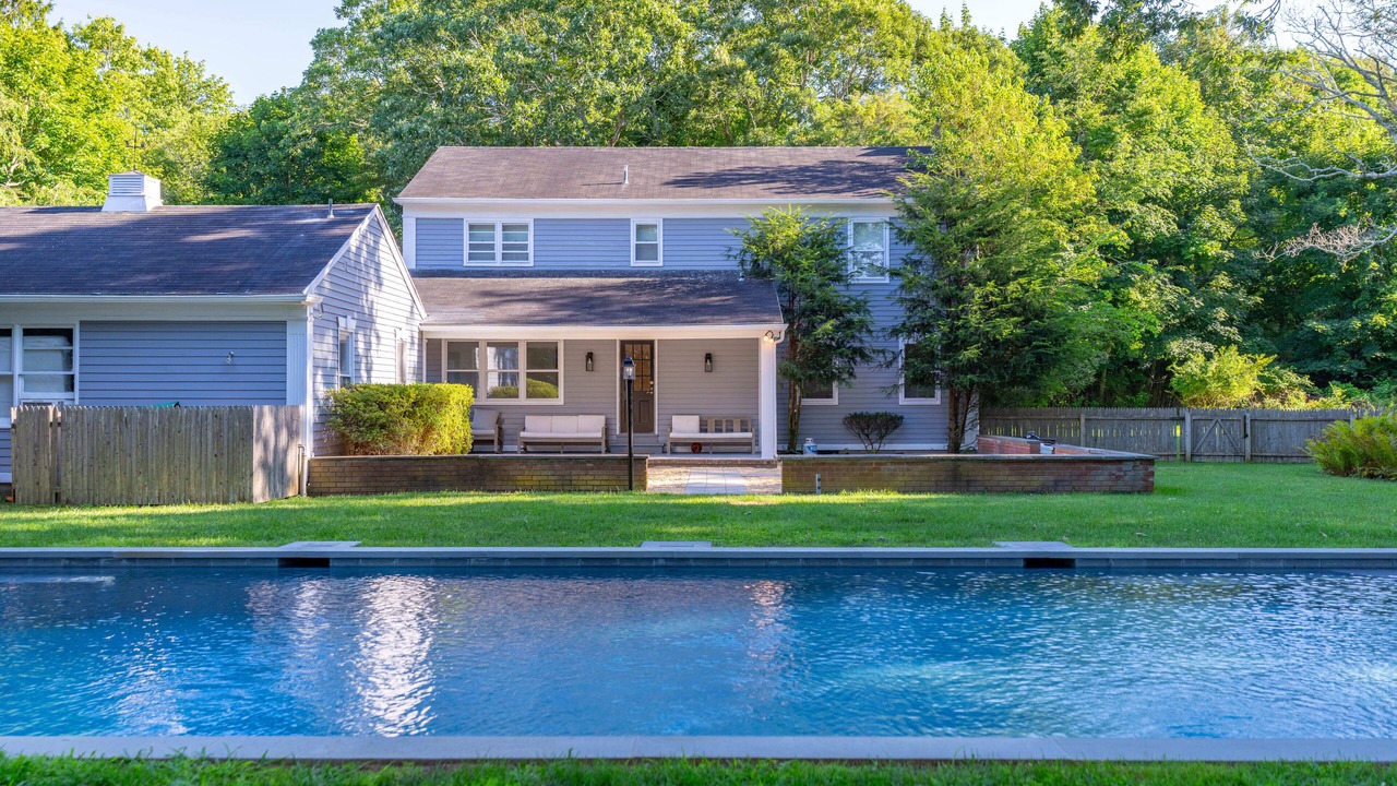 Photo of Outdoor in Village of East Hampton