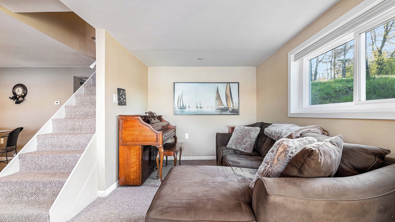 Photo of Bedroom in Lake City