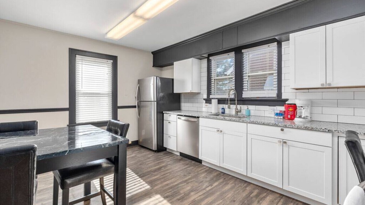 Photo of Kitchen in St. Charles Historic District